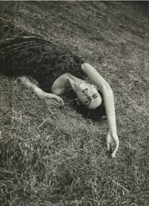 5marie claire 10_1996.jpg