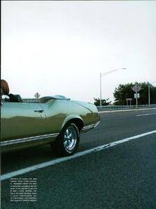 ARCHIVIO-VogueItalia(August2006)-OnTheRoad-004.thumb.jpg.34364c2473ecc29765228f45e3816600.jpg