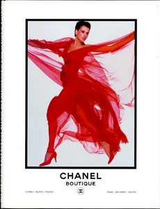 Chanel_Spring_Summer_1985_01.thumb.png.7a3ef334b2068cd2f394d27e72cccc88.png