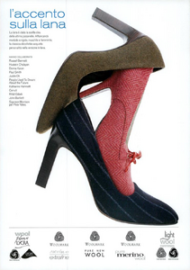 Demarchelier_Woolmark_Fall_Winter_1998_99_14.thumb.png.fa77d44f2d5cd10fea824344674f1b0f.png