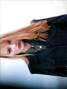 Max_Mara_Fall_Winter_1996_97_01.thumb.png.04adecf5967a3a4cf5d7c32b6513c3a3.png