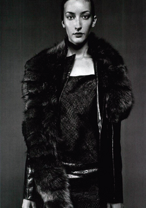 Testino_Roberto_Cavalli_Fall_Winter_1998_99_04.thumb.png.73edfa3486f1acdff4b019849d37a5c9.png