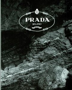 Watson_Prada_Fall_Winter_1990_91_02.thumb.png.eee3d89559cf55387320659760aa15cf.png