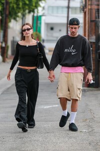 hailey-and-justin-bieber-out-and-about-in-west-hollywood-10-10-2023-1.jpg