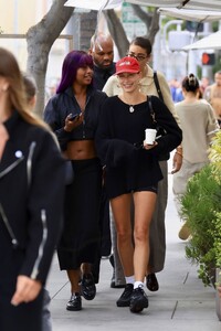 hailey-bieber-and-justine-skye-leaves-croft-alley-in-beverly-hills-10-25-2023-10.jpg