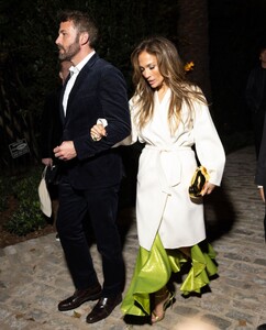 jennifer-lopez-and-ben-affleck-night-out-in-los-angeles-10-28-2023-2.jpg