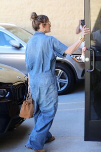 jennifer-lopez-in-denim-jumpsuit-heading-to-a-meeting-in-hollywood-10-06-2023-3.jpg