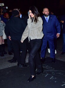 kendall-jenner-arrives-at-snl-afterparty-in-new-york-10-21-2023-1.jpg