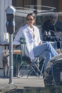 laura-harrier-and-sam-jarou-out-for-coffee-in-los-angeles-10-29-2023-2.jpg