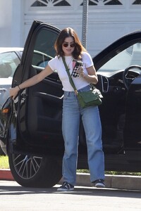 lucy-hale-out-in-studio-city-10-14-2023-3.jpg