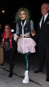 paris-jackson-in-old-gregg-costume-arrives-at-casamigos-halloween-party-in-los-angeles-10-27-2023-6.jpg