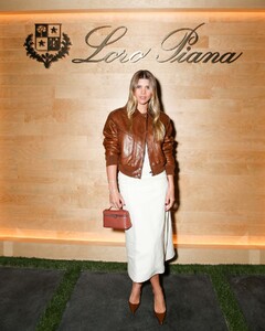 sofia-richie-at-loro-piana-cocooning-collection-launch-in-malibu-10-10-2023-1.jpg