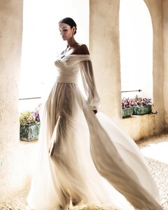 [2023.11.02] sofiaresing_397943306_203263959470039_7614694580618693091_n.jpg