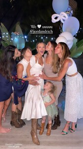 [2023.11.06] s399273386_327281539921456_5020364755046086789_n.jpg