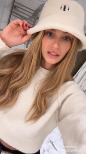 [2023.11.15] katelove_3236771296225998953.jpg