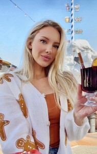 [2023.11.18] f6 402025923_908768890610234_8719685368716431192_n.jpg