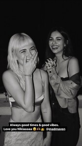 [2023.11.26] victoriajustice_3244970911747353019.jpg