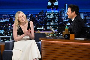 399296000_elizabeth-debicki-tonight-show-06.jpg