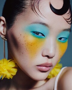 Peng-Chang-Makeup01.thumb.jpg.069b16f80dcd9cd8f14f7f5edf5e6743.jpg
