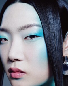 Peng-Chang-Makeup03.thumb.jpg.f8d30b83faab2076a7edff138fb5dcd8.jpg