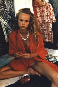 Shona Joy _ Just Landed (13).jpg