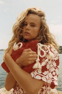 Shona Joy _ Just Landed (28).jpg