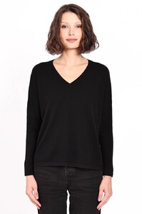 Y62149cttncashVneckpullover-001blackf.jpg