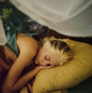 davide-sorrenti-zhertva-mody_thumbnail (13).jpg