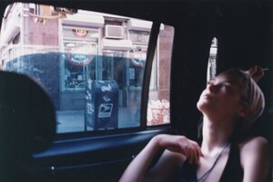 davide-sorrenti-zhertva-mody_thumbnail (18).jpg