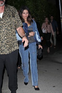 jenna-dewan-and-steve-kazee-on-a-diiner-date-at-giorgio-baldi-in-santa-monica-09-29-2023-2.jpg