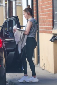 jennifer-lopez-leaves-a-gym-in-los-angeles-11-07-2023-0.jpg