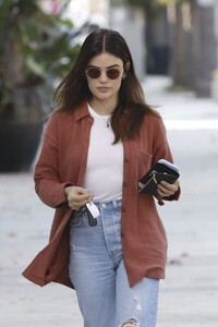 lucy-hale-in-casual-outfit-strolls-through-studio-city-10-23-2023-6.jpg