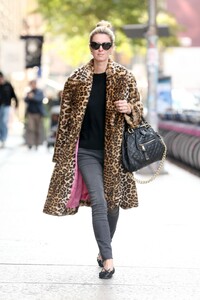 nicky-hilton-out-and-about-in-new-york-11-01-2023-2.jpg