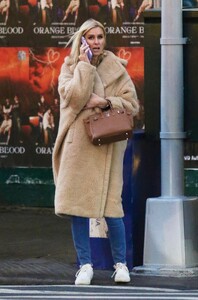 nicky-hilton-out-and-about-in-new-york-11-14-2023-3.jpg