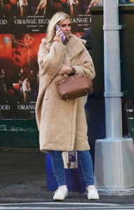 nicky-hilton-out-and-about-in-new-york-11-14-2023-6.jpg
