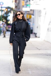 victoria-justice-out-and-about-in-new-york-11-08-2023-5.thumb.jpg.acb3d157a4d545a025f75cf501855689.jpg