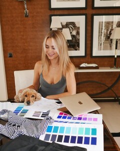 [2023.12.05] kimberleygarner_407581010_1067110974441653_4122186296034647755_n.jpg