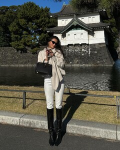 [2023.12.20] f412783841_18408169834039208_7687031545422977323_n.jpg