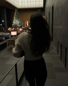 [2023.12.21] kelseymerritt_412263090_18408347452039208_2551347411876039306_n.jpg