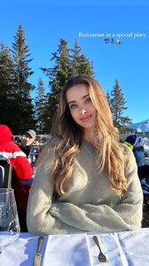 [2023.12.21] s412367974_380441167892289_4631304726066711130_n.jpg