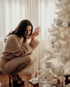 [2023.12.23] bychari_411852877_18405384970023587_2215939966927244720_n.jpg