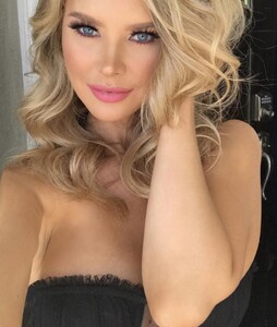 [2023.12.28] f412892048_930449675108822_2028620888381038727_n.jpg