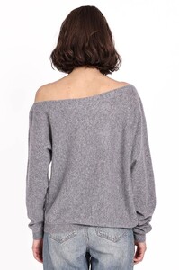 4332100_cashoffshouldertop-051greyshadowb.jpg