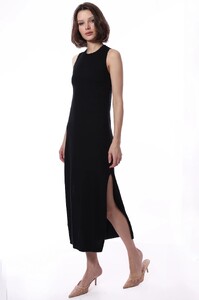 8122cttncashmaxifrayededgetankdress-001blks.jpg