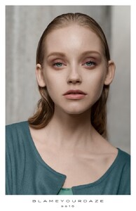 Blameyourdaze-campaign-ss-16_2.thumb.jpg.1f979d99056da57ce5abfa8b698d3cf0.jpg