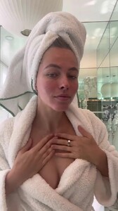 Caroline Kelley - TikTok [2023.11.07] 4.jpg