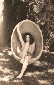 Cindy basket swing_34.png