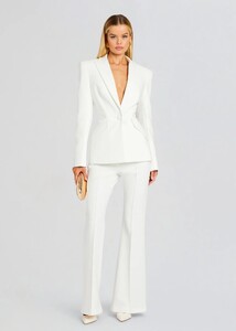 Ecommerce_Crop-23-11-16_SLOANBLAZER_LIZZYTROUSERS_WHITE_954_ECOMM_61a832f5-3021-4bd7-8abf-b3612e5323ea.jpg