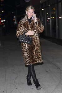 Nicky-Hilton---Leaving-Zero-Bond-in-New-York-03.jpg