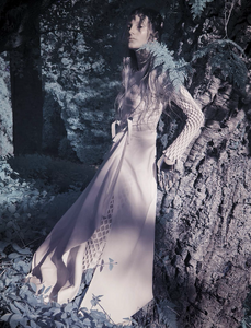 VogueItalia-Marzo2016-1510.thumb.png.bcb06f070d3c1584f902e038805275a9.png